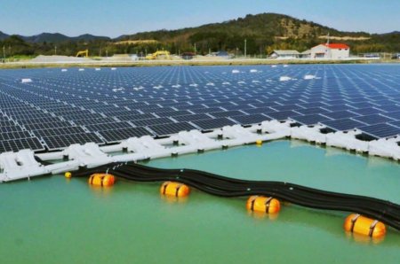 Самая крупная плавучая электростанция строится в Японии