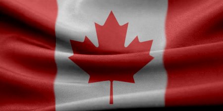 Годовая инфляция в Канаде ускорилась в октябре почти 2,5%