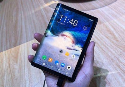Компания Xiaomi показала гибкий смартфон (видео)
