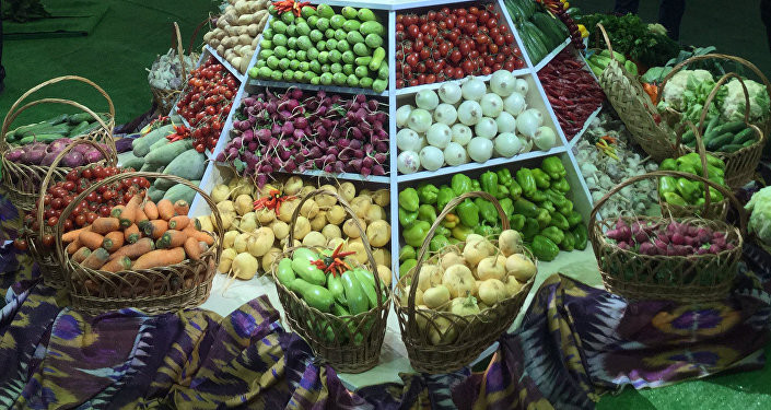Узбекистан будет отправлять в США фрукты и овощи по «зеленому коридору»