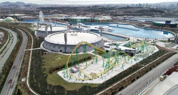 В Анкаре открылся крупнейший в Европе парк развлечений Wonderland Eurasia