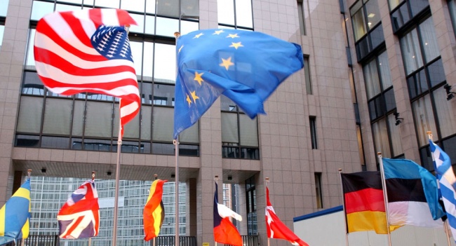 ЕС готовит торговые пошлины на товары из США