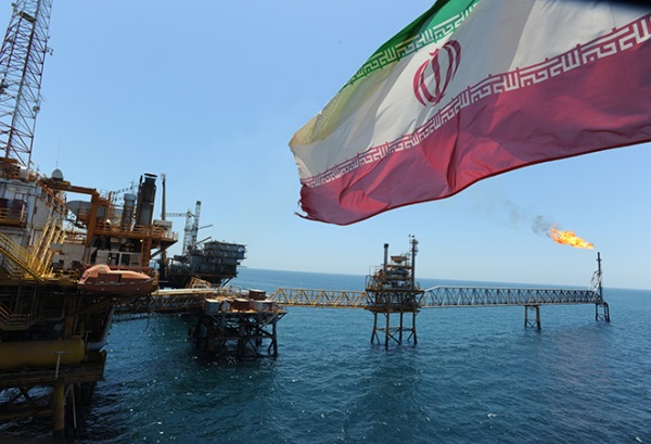 Reuters: Объём поставок иранской нефти в Азию упал до 5-летнего минимума