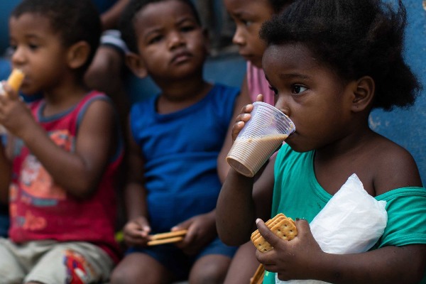 Photo of ООН: Пандемия учетверит число голодающих в мире