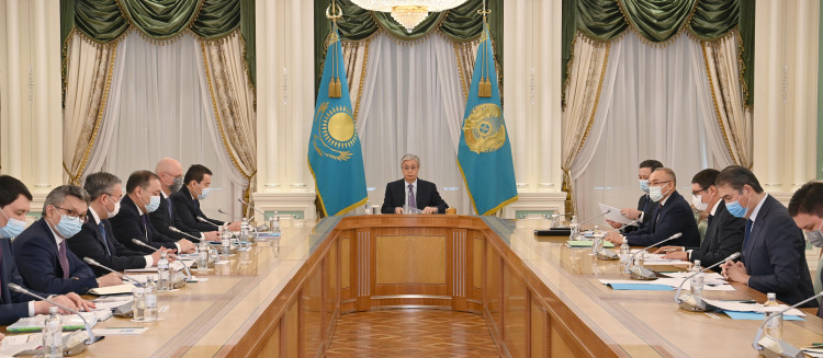 Photo of Глава государства провел совещание по финансово-экономическим вопросам