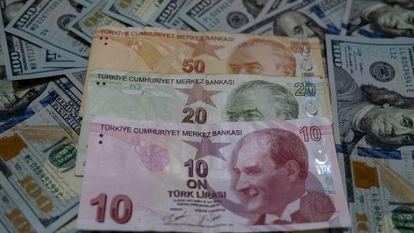 Photo of Лира валится, валютные резервы ЦБ Турции на грани полного истощения