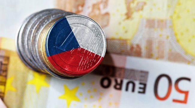 Photo of Средняя зарплата с учетом инфляции упала в Чехии на 3,6%