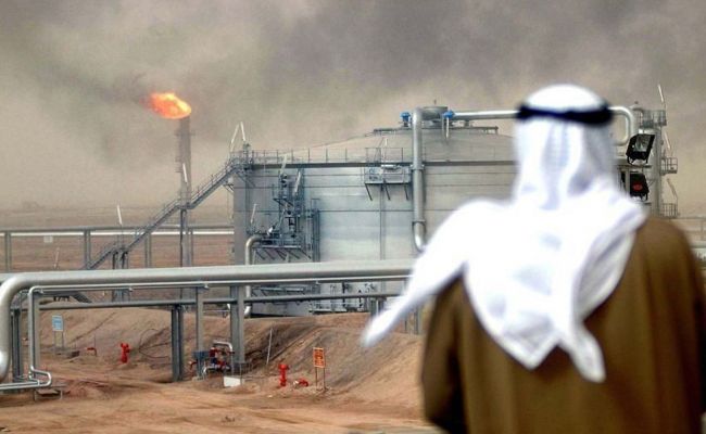 Photo of Bloomberg: Саудовская Аравия резко сократила поставки нефти в США и Китай